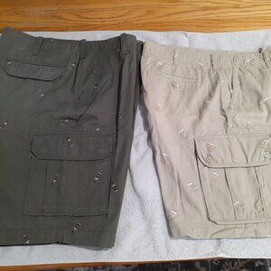 G.H. Bass & Co. Men’s shorts (2) size 38
